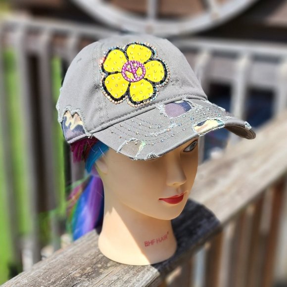 Ladies Moss Green & Camo BLING Hat NEW - Picture 1 of 4